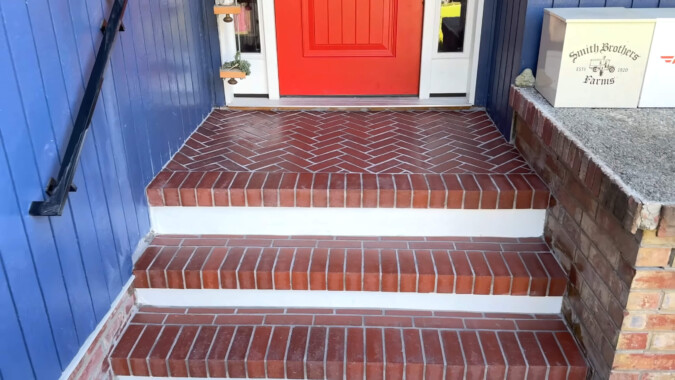 Drying of the installed thin bricks